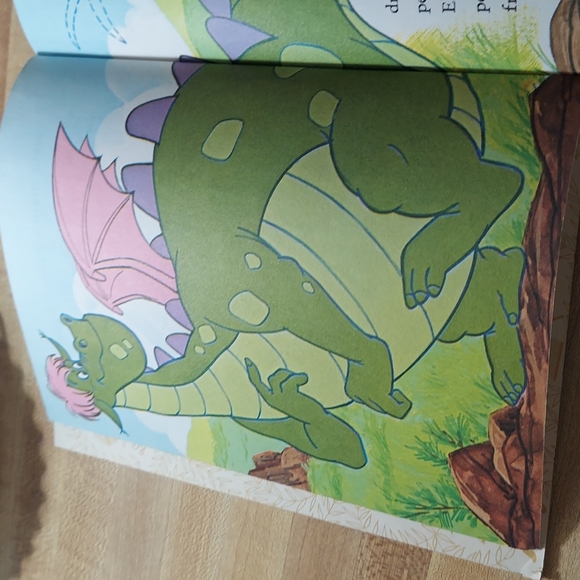 Walt Disney Productions Pete's Dragon - Picture 5 of 9